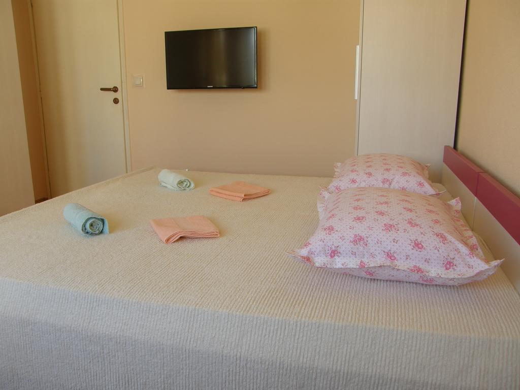 Neva Rooms Сплит Екстериор снимка