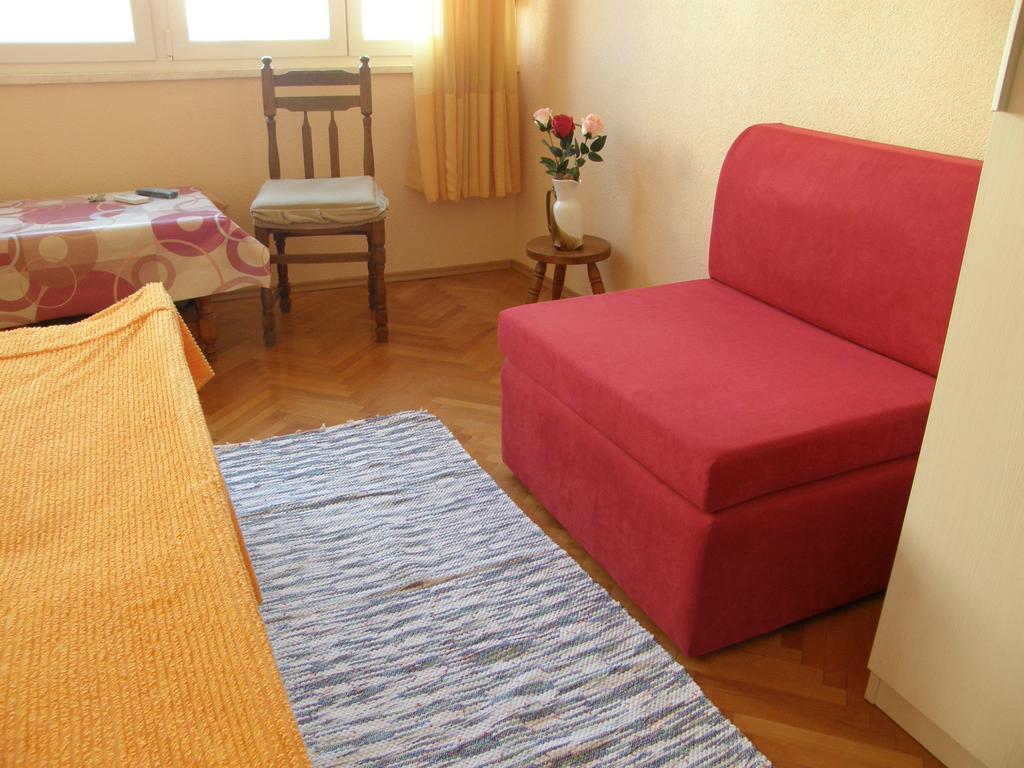 Neva Rooms Сплит Екстериор снимка