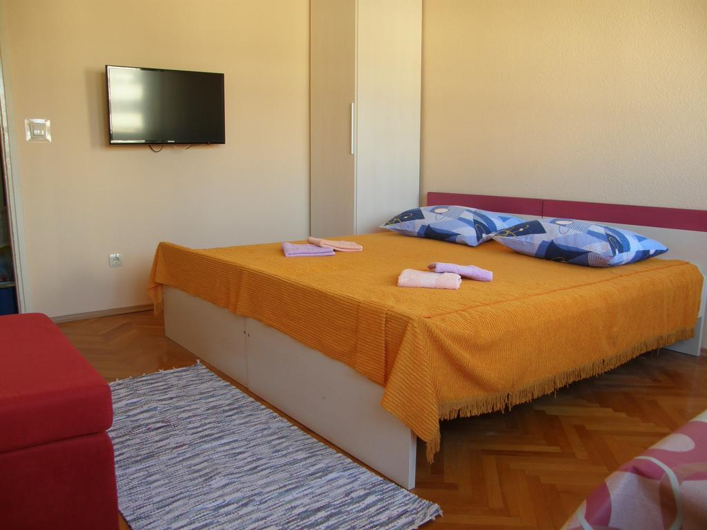 Neva Rooms Сплит Екстериор снимка