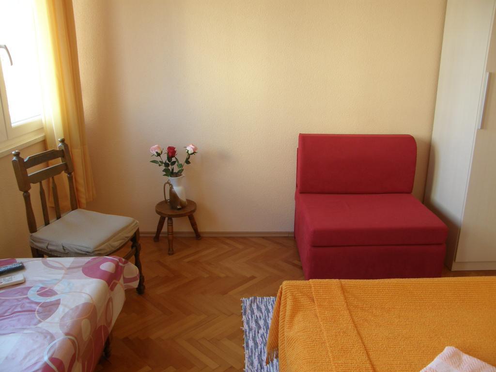 Neva Rooms Сплит Екстериор снимка